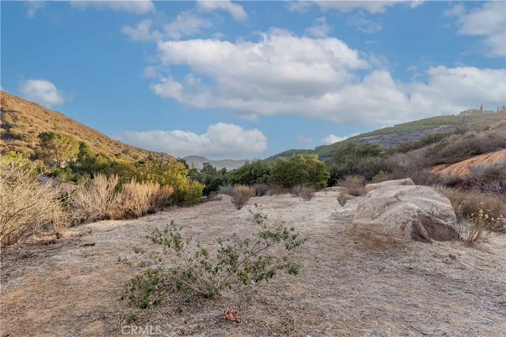45251 La Cruz Dr Temecula, CA 92590