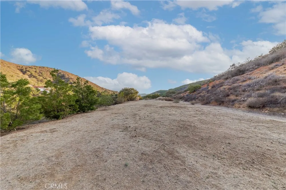 45251 La Cruz Dr Temecula, CA 92590