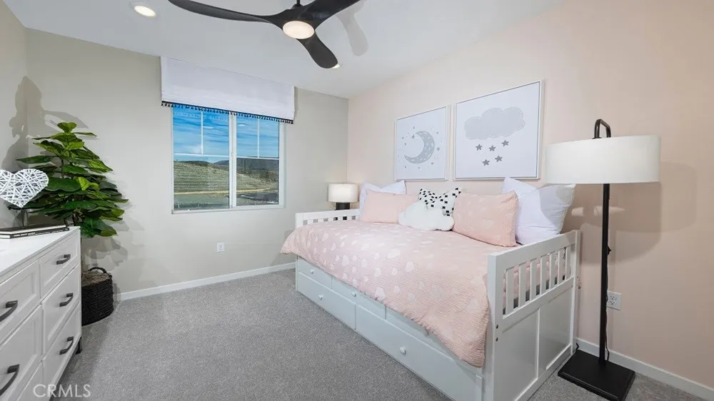 33250 Opal Glass Drive French Valley, CA 92596