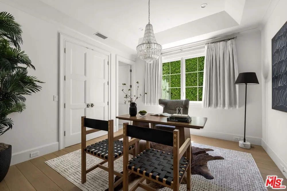 448 21st Street Santa Monica, CA 90402