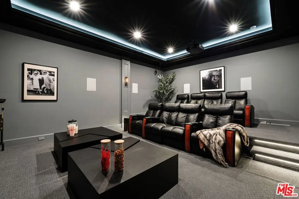 448 21st Street Santa Monica, CA 90402