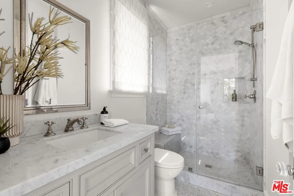 448 21st Street Santa Monica, CA 90402