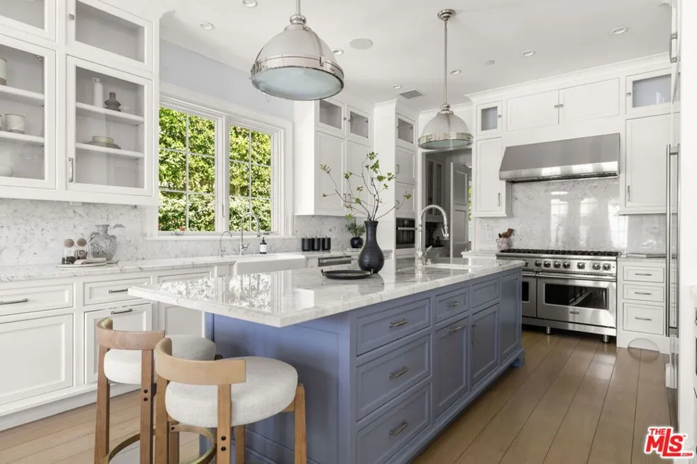 448 21st Street Santa Monica, CA 90402