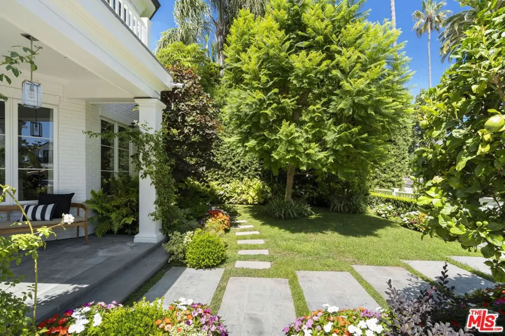 448 21st Street Santa Monica, CA 90402