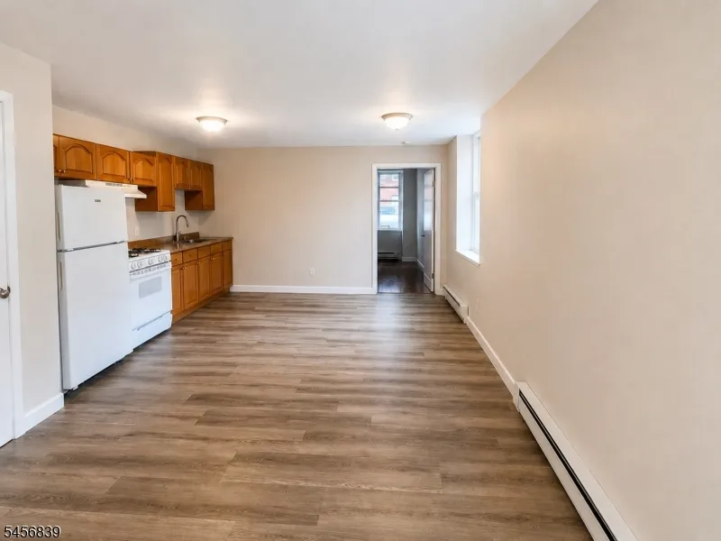 39 Glenridge Ave #2 Unit 2 Montclair, NJ 07042
