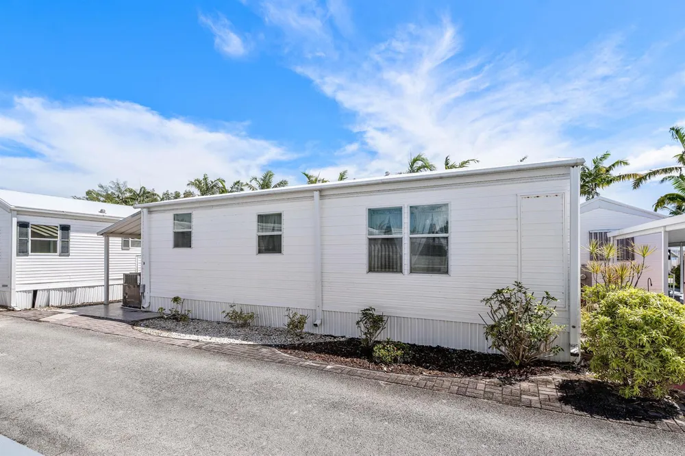 13 Hibiscus Drive #H Briny Breezes, FL 33435
