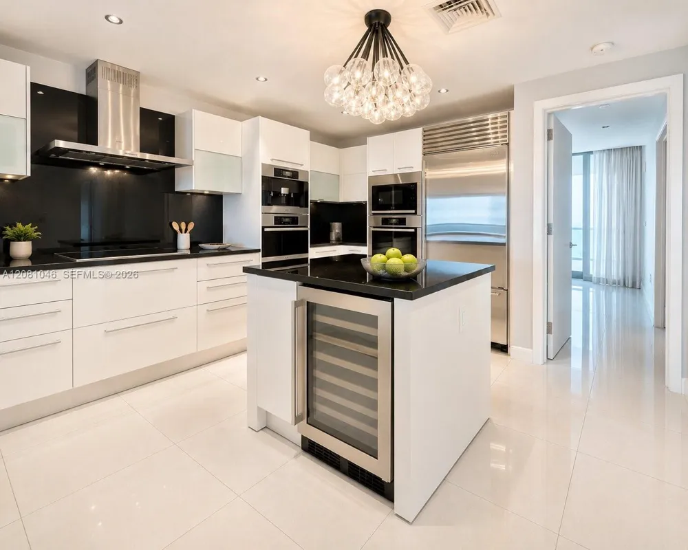 17121 Collins Ave #1905 Sunny Isles Beach, FL 33160