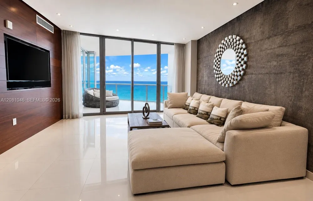 17121 Collins Ave #1905 Sunny Isles Beach, FL 33160