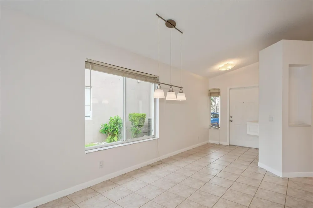 4367 DOGWOOD CIRCLE Weston, FL 33331