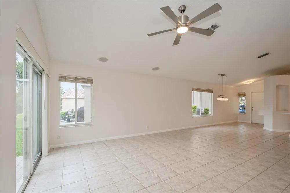4367 DOGWOOD CIRCLE Weston, FL 33331