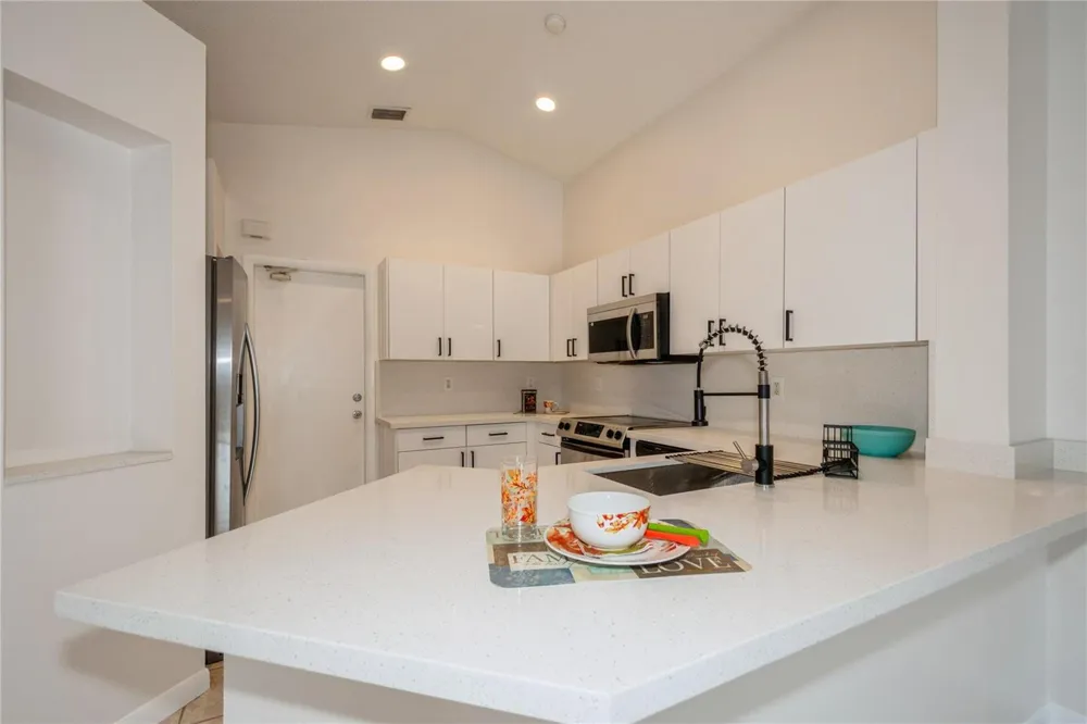4367 DOGWOOD CIRCLE Weston, FL 33331