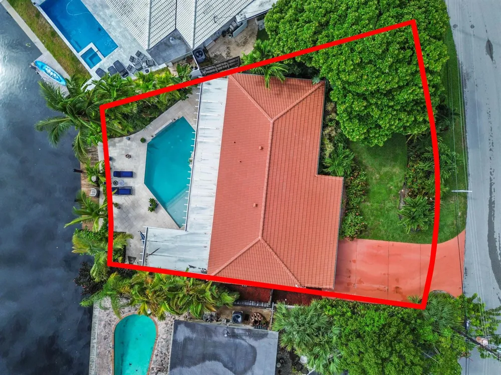 1513 NE 28th Drive Wilton Manors, FL 33334
