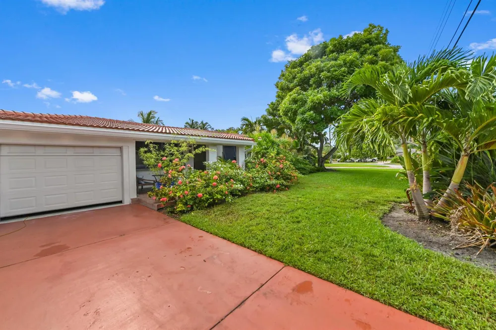 1513 NE 28th Drive Wilton Manors, FL 33334
