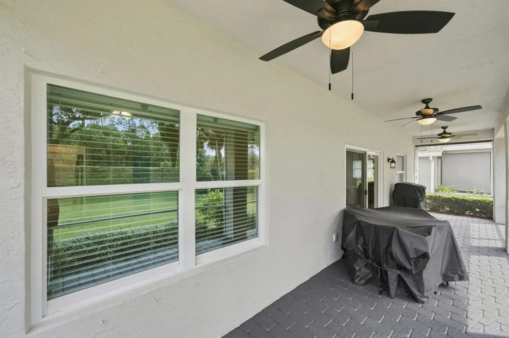 228 SW LAKE FOREST WAY Port St. Lucie, FL 34986