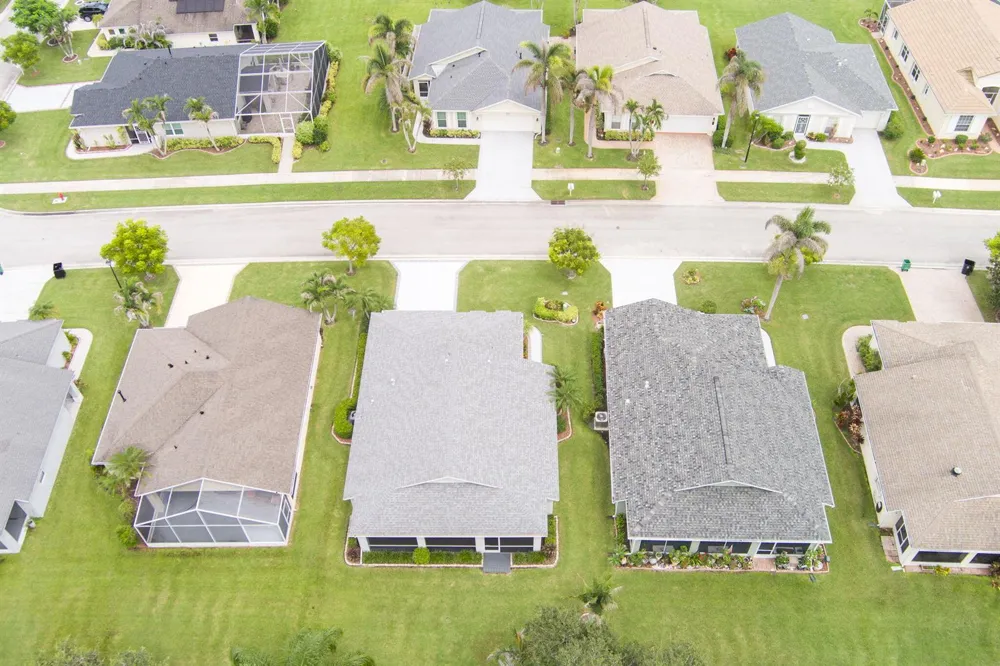 228 SW LAKE FOREST WAY Port St. Lucie, FL 34986