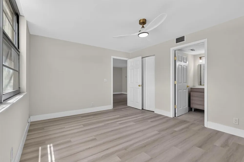 7 WILLOWBROOK LANE #101 Delray Beach, FL 33446