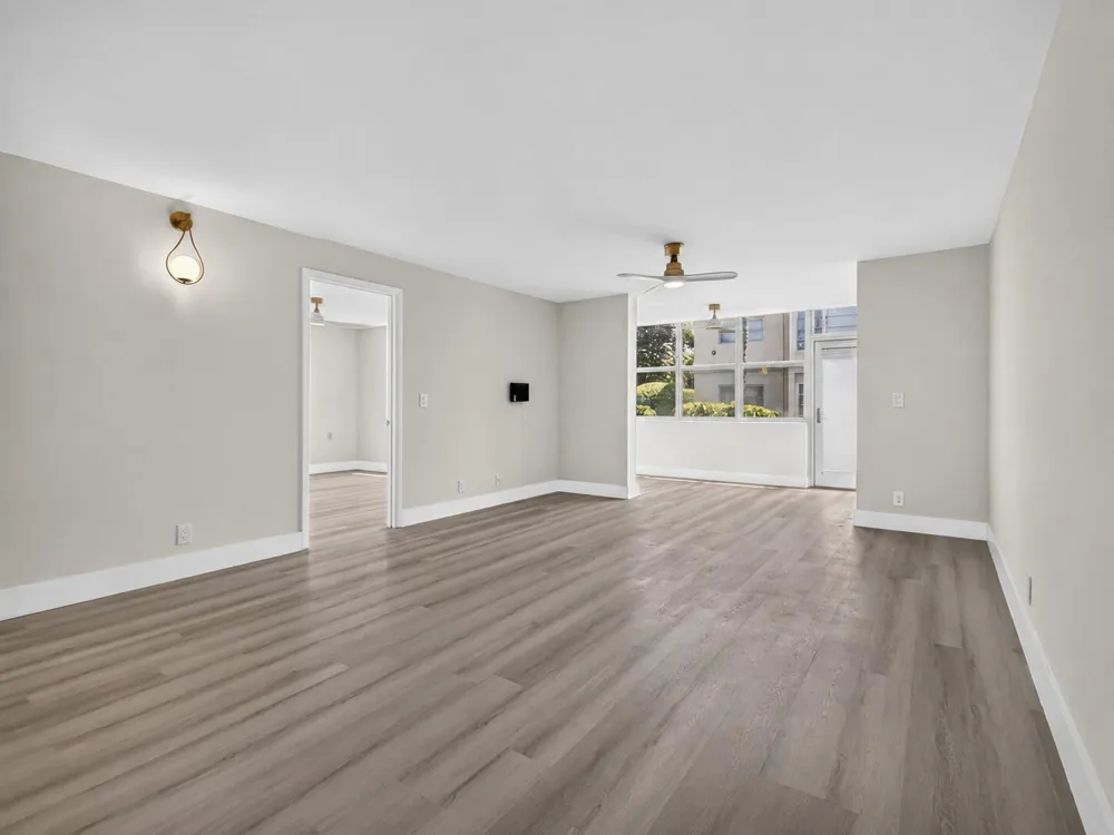 7 WILLOWBROOK LANE #101 Delray Beach, FL 33446