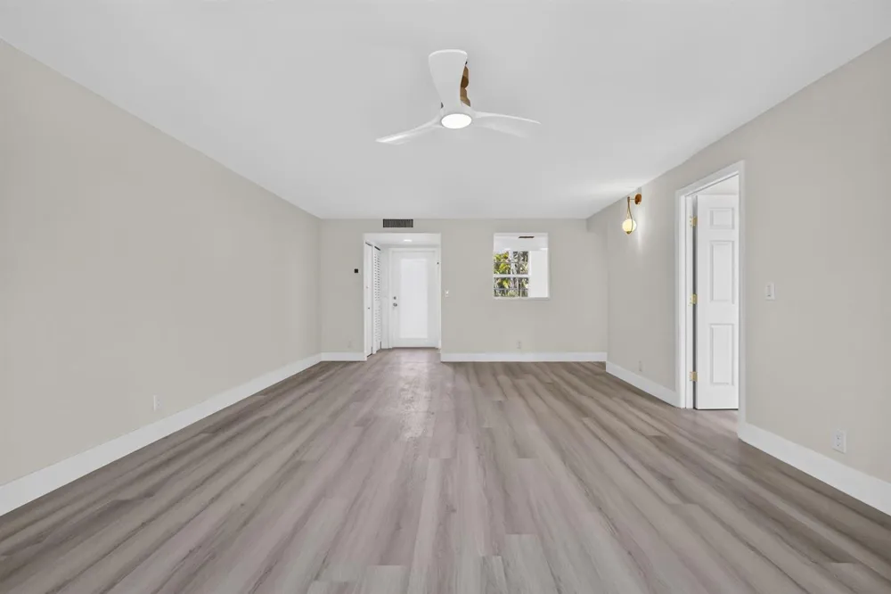 7 WILLOWBROOK LANE #101 Delray Beach, FL 33446