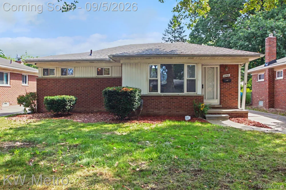24500 Rosewood Street Oak Park City, MI 48237