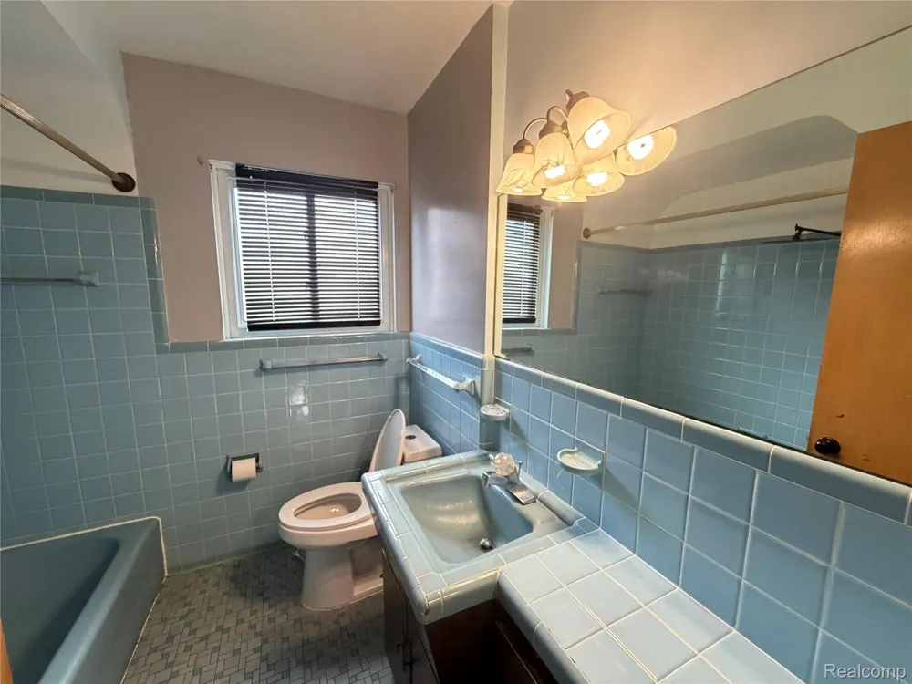 3952 Katherine Street Dearborn Heights City, MI 48125