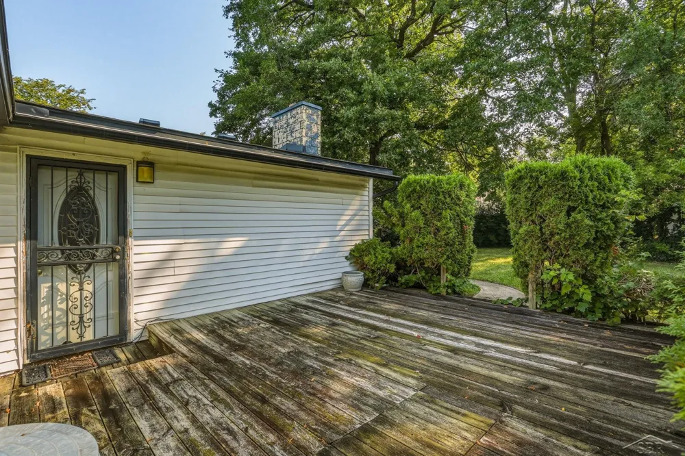 3310 Drexel Drive Saginaw City, MI 48601