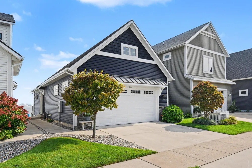 303 Terrace Point Circle Muskegon City, MI 49440