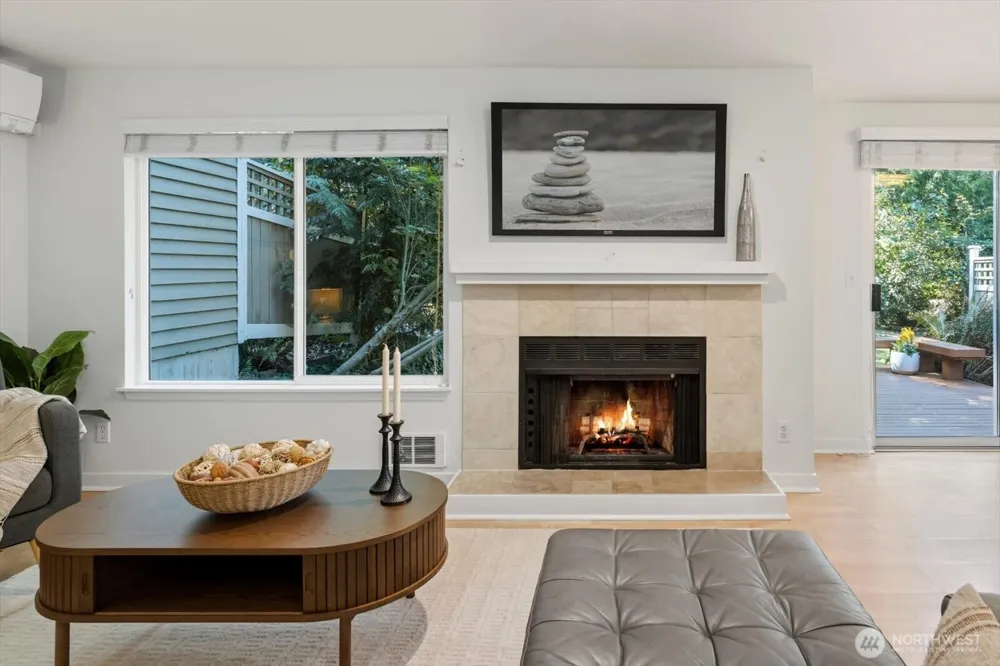 11411 102nd Court NE Kirkland, WA 98033
