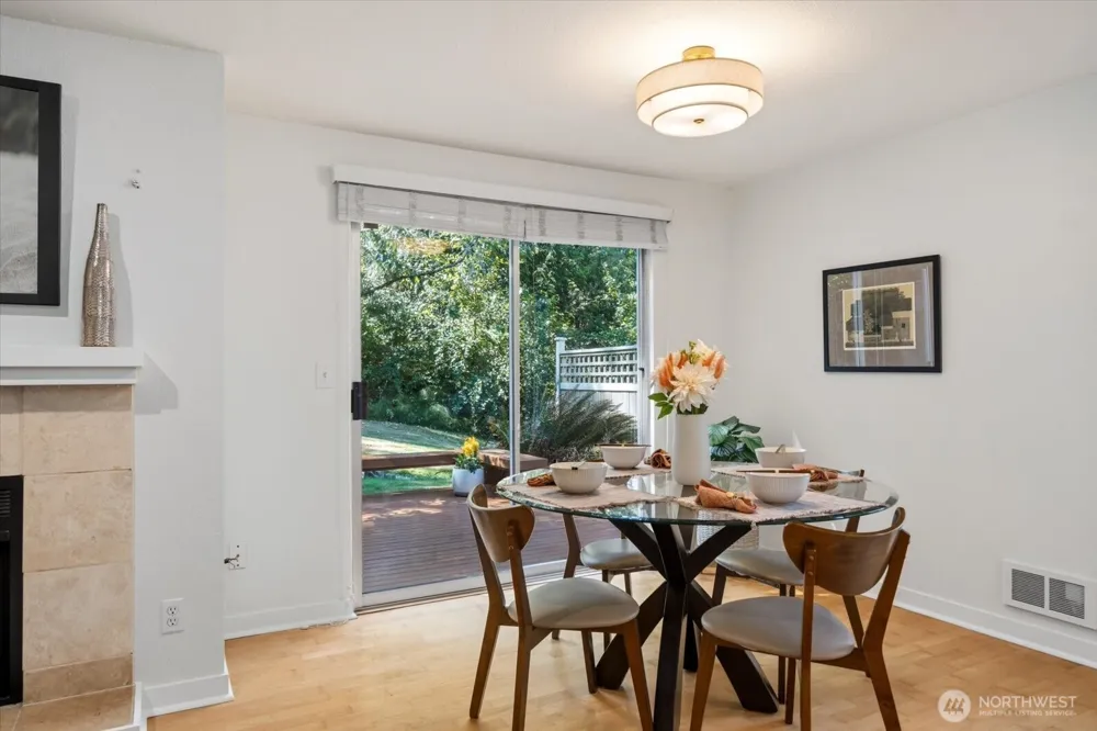 11411 102nd Court NE Kirkland, WA 98033