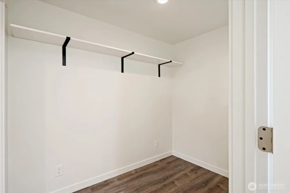 11411 102nd Court NE Kirkland, WA 98033