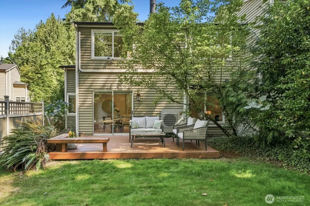 11411 102nd Court NE Kirkland, WA 98033