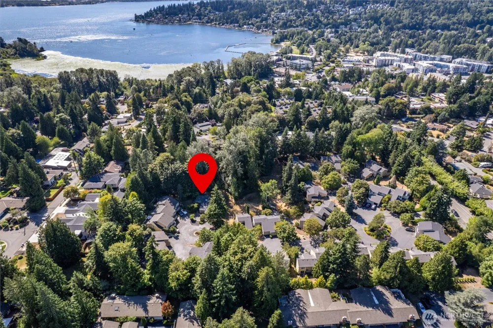11411 102nd Court NE Kirkland, WA 98033