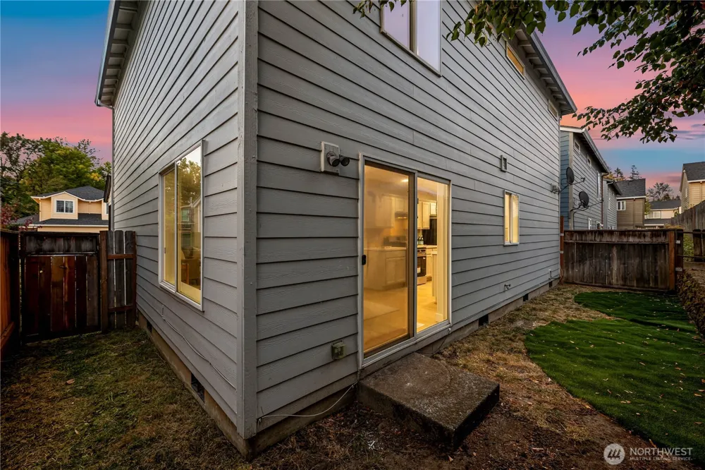 1307 NE 168th Street Ridgefield, WA 98642