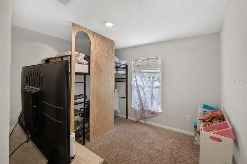 1200 9TH AVENUE Deland, FL 32724