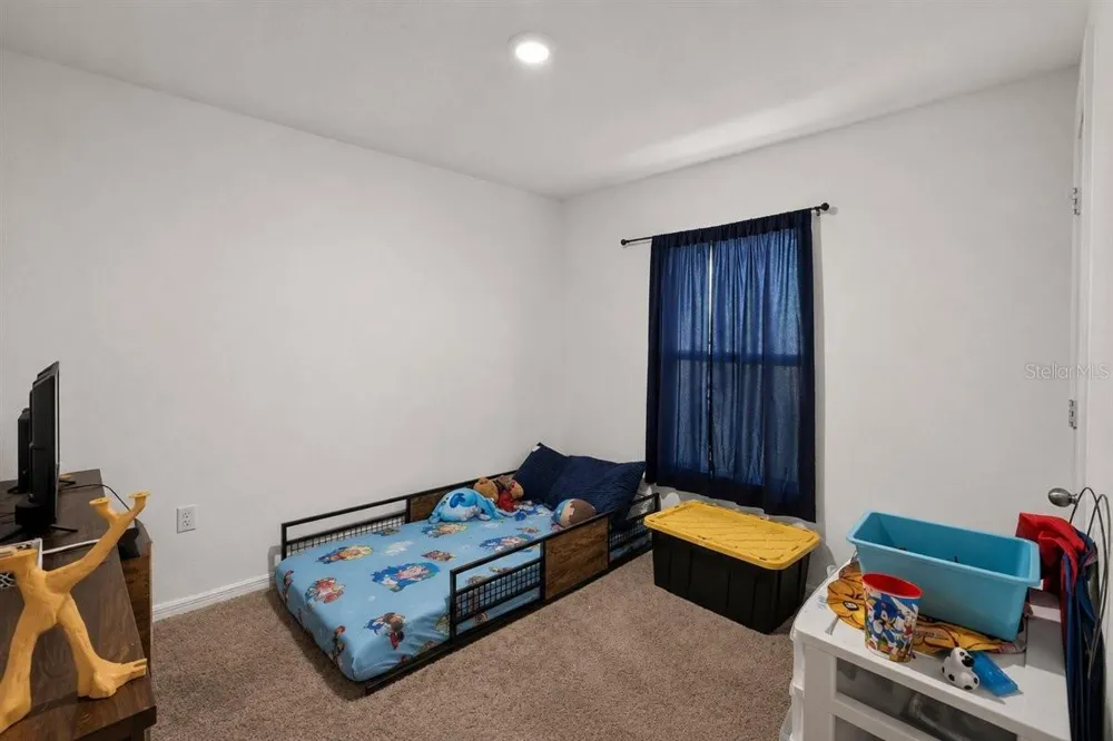 1200 9TH AVENUE Deland, FL 32724