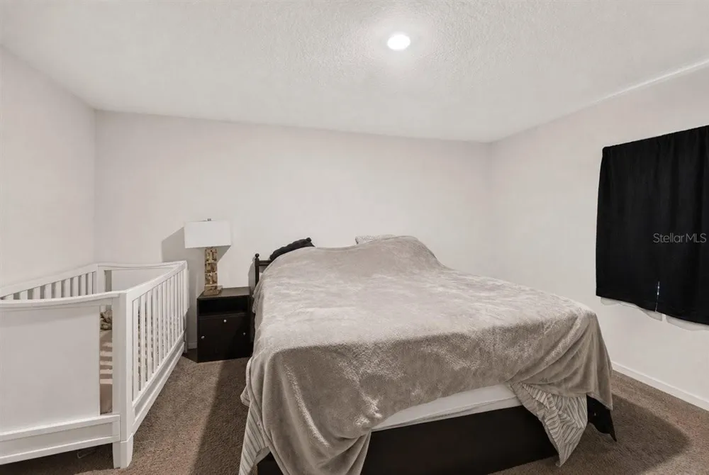 1200 9TH AVENUE Deland, FL 32724