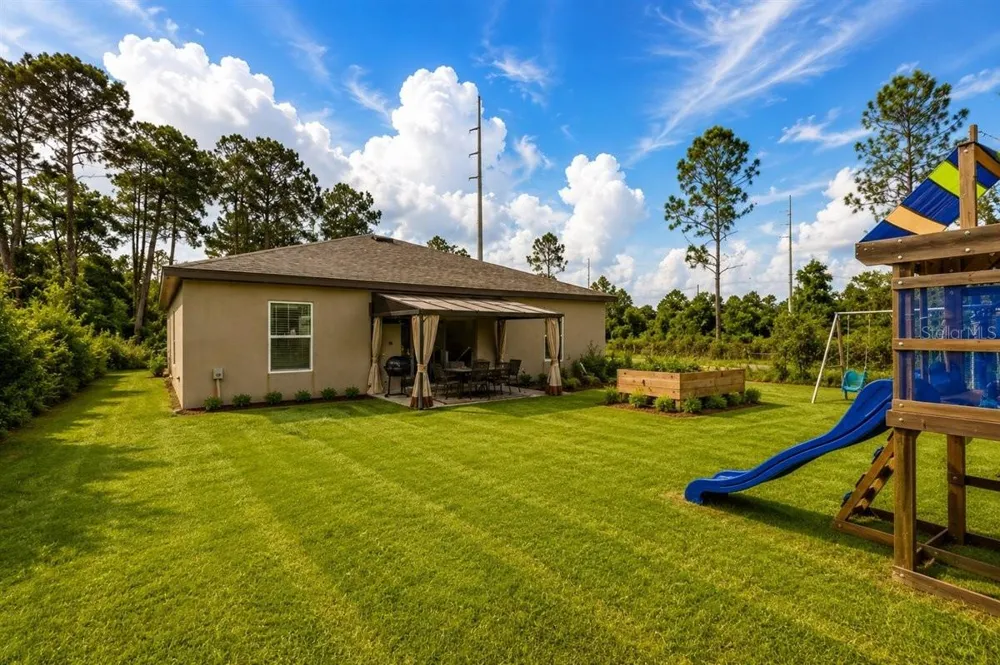 1200 9TH AVENUE Deland, FL 32724