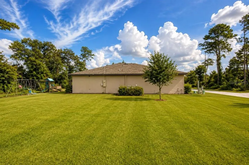 1200 9TH AVENUE Deland, FL 32724