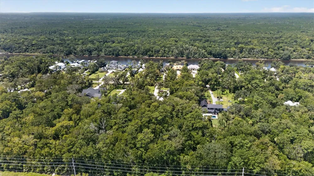 ROSCOE BOULEVARD Ponte Vedra Beach, FL 32082