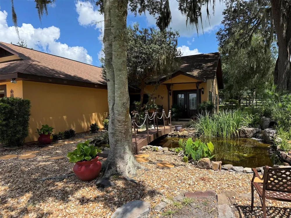 8550 NW 136TH AVENUE ROAD ocala, FL 34482