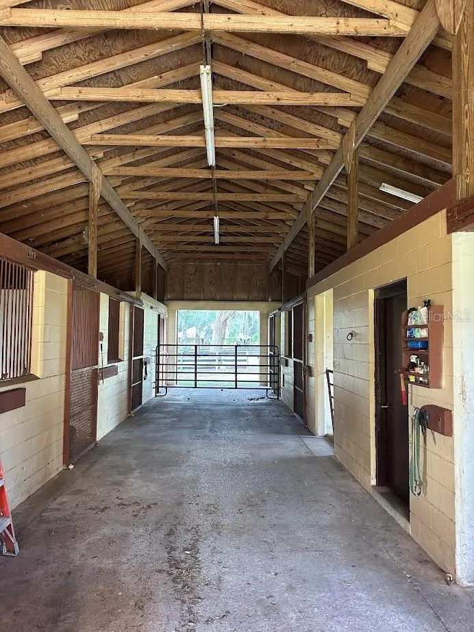 8550 NW 136TH AVENUE ROAD ocala, FL 34482