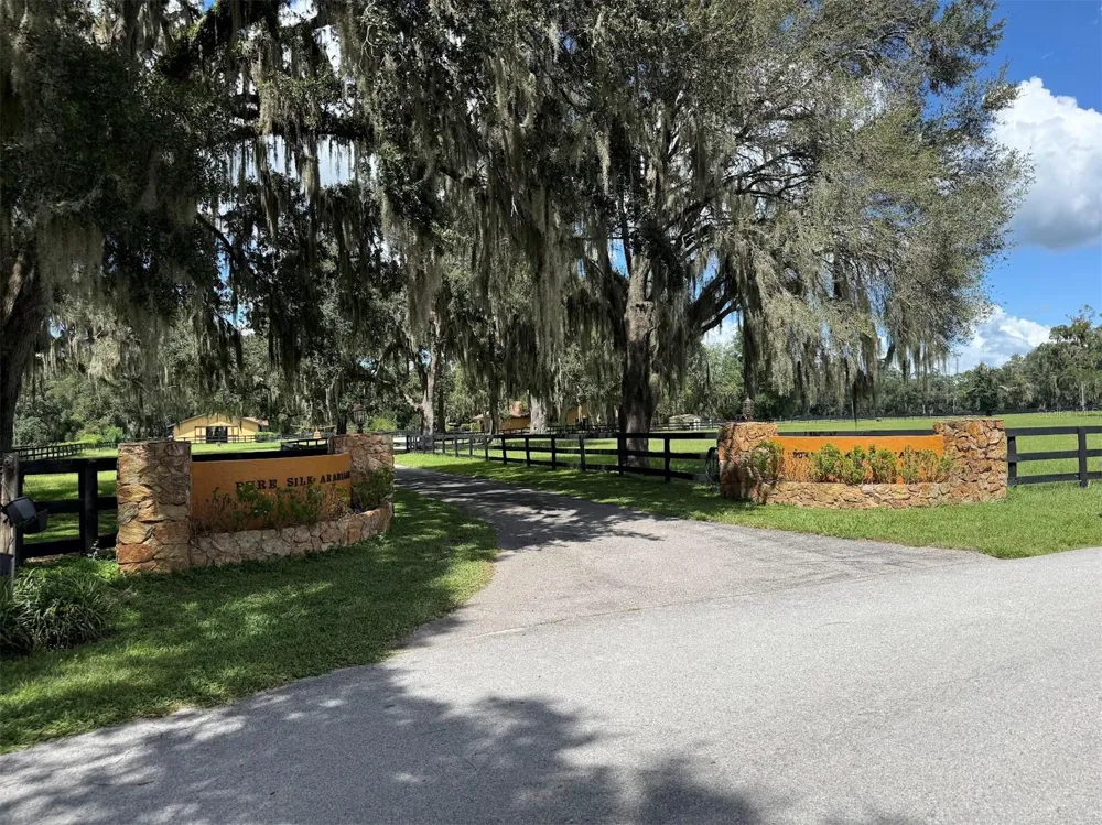8550 NW 136TH AVENUE ROAD ocala, FL 34482