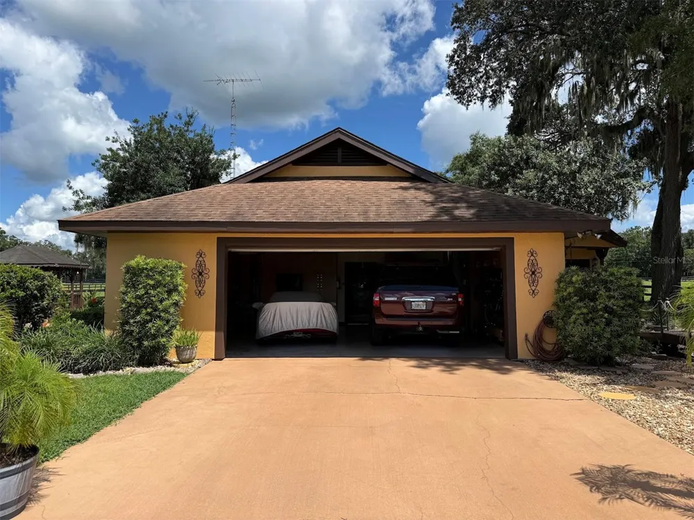 8550 NW 136TH AVENUE ROAD ocala, FL 34482
