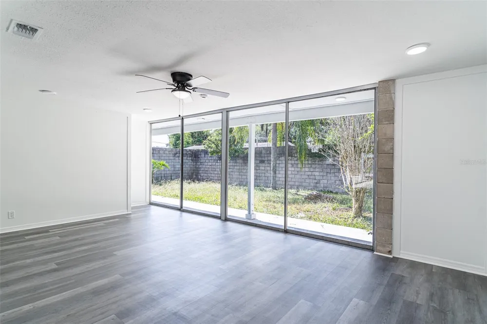 1558 DREXEL AVENUE NE Winter Haven, FL 33881