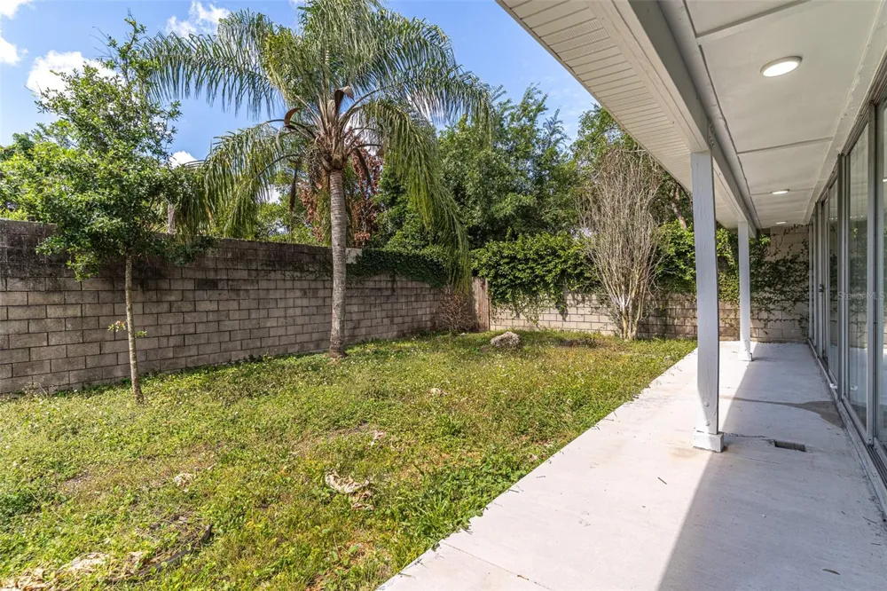 1558 DREXEL AVENUE NE Winter Haven, FL 33881