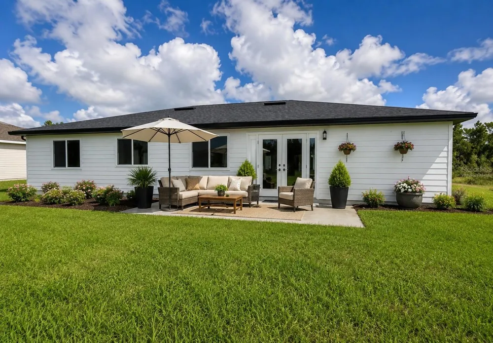 135 HARTFORD STREET Hawthorne, FL 32640