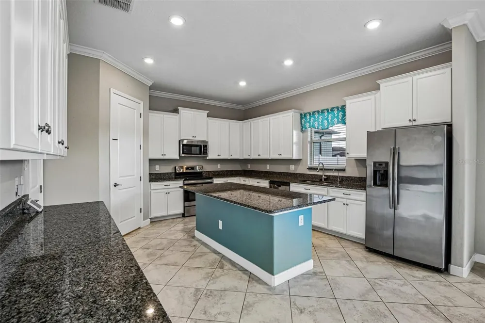 11516 SUNBURST MARBLE ROAD Riverview, FL 33579