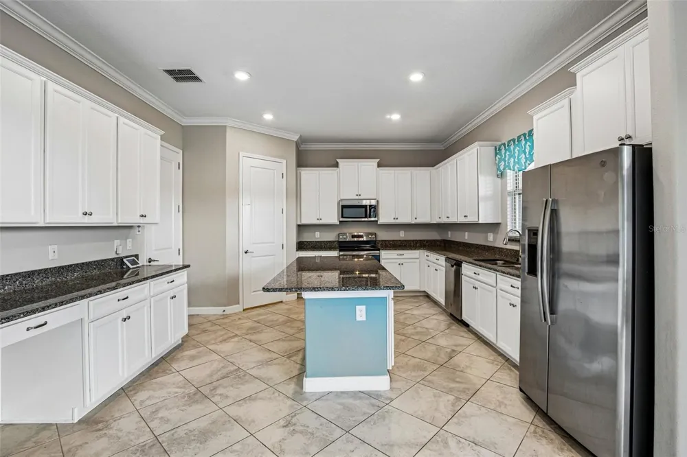 11516 SUNBURST MARBLE ROAD Riverview, FL 33579