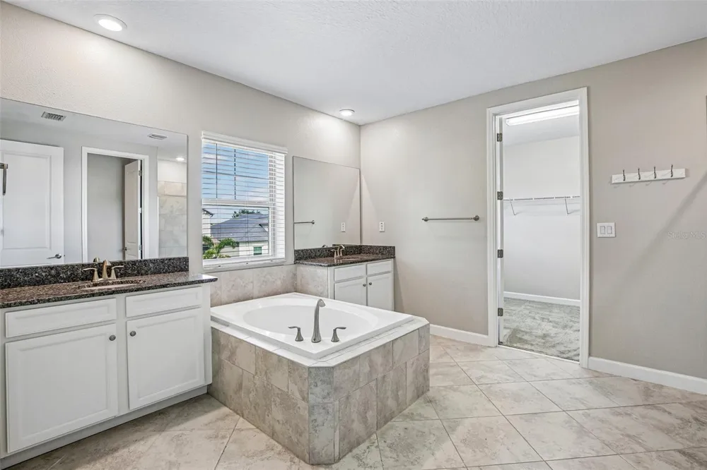 11516 SUNBURST MARBLE ROAD Riverview, FL 33579