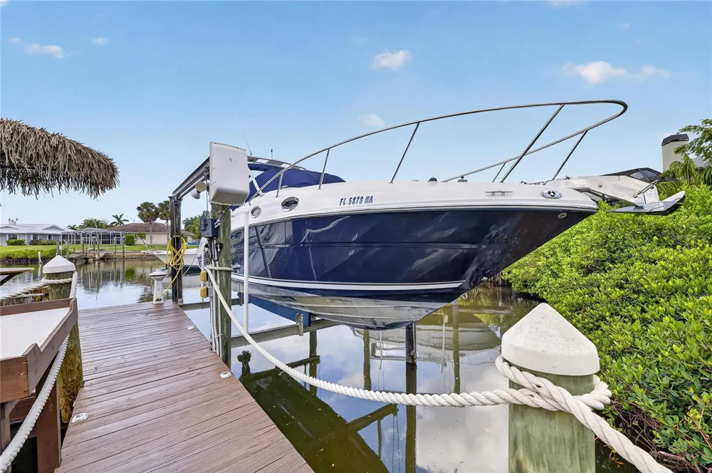918 SHAGOS DRIVE Apollo Beach, FL 33572