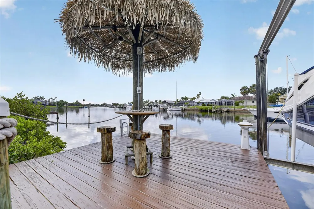 918 SHAGOS DRIVE Apollo Beach, FL 33572